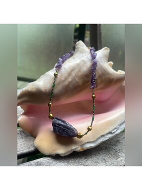 HAND CRAFTED Artisan Raw Dark Amethyst Golden Hematite and Amethyst Chips Choker